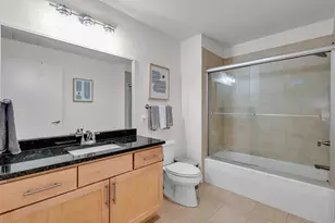106 W Seeboth St, Milwaukee, WI 53204 - Photo 20