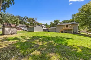 30012 Meadow Dr, Burlington, WI 53105 - Photo 16