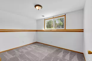 30012 Meadow Dr, Burlington, WI 53105 - Photo 14
