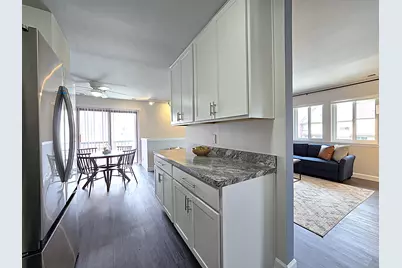 6322 S 20th St, Milwaukee, WI 53221 - Photo 6