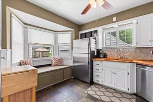 132 E Douglas St, Port Washington, WI 53074 - Photo 14