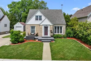 132 E Douglas St, Port Washington, WI 53074 - Photo 50
