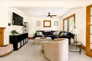 2000 S 72nd St, West Allis, WI 53219 - Photo 6