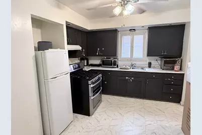 3331 N 44th St #3331A, Milwaukee, WI 53216 - Photo 6