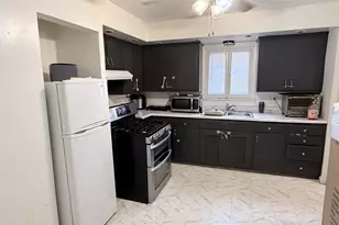 3331 N 44th St, Milwaukee, WI 53216 - Photo 6