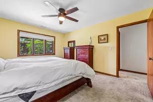 N85W15700 Ridge Rd, Menomonee Falls, WI 53051 - Photo 18