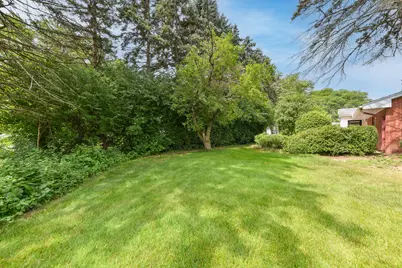 12765  Winthrop Ct, Brookfield, WI 53005 - Photo 32