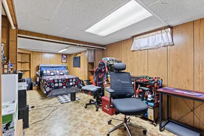 3915  55th St, Kenosha, WI 53144 - Photo 14