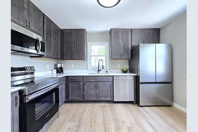 6169 W Spencer Pl, Milwaukee, WI 53218 - Photo 2