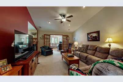 1505  Raveen St, Fort Atkinson, WI 53538 - Photo 24