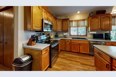 1505  Raveen St, Fort Atkinson, WI 53538 - Photo 12