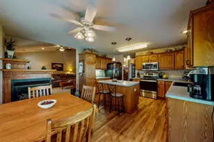 1505 Raveen St, Fort Atkinson, WI 53538 - Photo 4