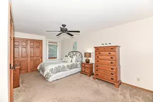 4105 W McGinnis Dr, Franklin, WI 53132 - Photo 18