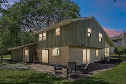 5806  Glen Flora Dr, Greendale, WI 53129 - Photo 38