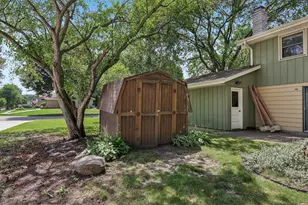 5806 Glen Flora Dr, Greendale, WI 53129 - Photo 42