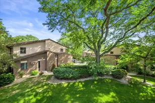 306 Sheffield Rd, Waukesha, WI 53186 - Photo 16