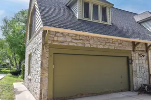 8525 Ravenswood Cir, Wauwatosa, WI 53226 - Photo 22