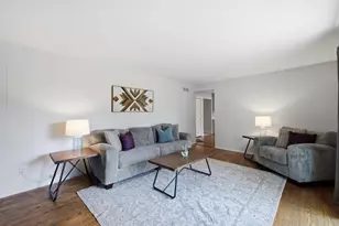 8807 Greenhill Ln, Greendale, WI 53129 - Photo 20