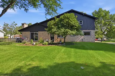 8807  Greenhill Ln, Greendale, WI 53129 - Photo 28