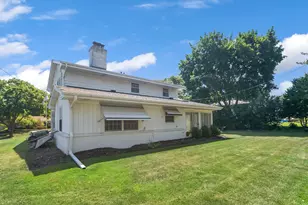 2745 N 117th Pl, Wauwatosa, WI 53222 - Photo 40