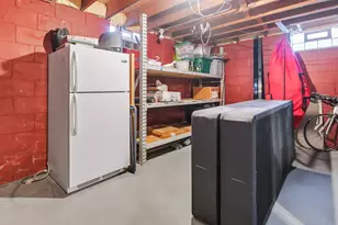 2745 N 117th Pl, Wauwatosa, WI 53222 - Photo 34