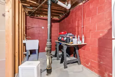 2745 N 117th Pl, Wauwatosa, WI 53222 - Photo 36