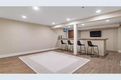 2745 N 117th Pl, Wauwatosa, WI 53222 - Photo 30