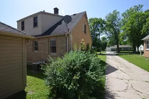 956 W Conger St, Whitewater, WI 53190 - Photo 4