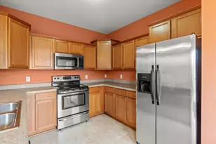 1765 New Port Vista Dr, Port Washington, WI 53024 - Photo 6