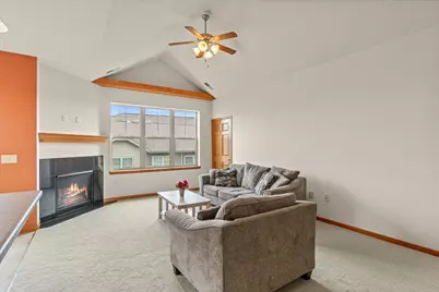 1765  New Port Vista Dr, Port Washington, WI 53024 - Photo 2