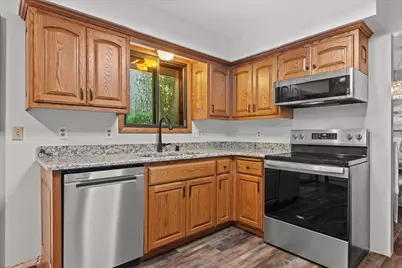 N65W26283  Lake Dr, Lisbon, WI 53089 - Photo 4