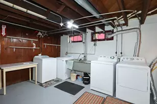 3136 S 25th St, Milwaukee, WI 53215 - Photo 30