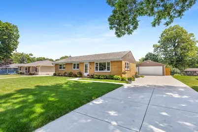 8506 N 51st St, Brown Deer, WI 53223 - Photo 20
