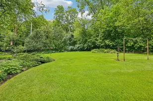 W213N5425 Kenmore Dr, Menomonee Falls, WI 53051 - Photo 46