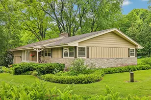 W213N5425 Kenmore Dr, Menomonee Falls, WI 53051 - Photo 40