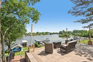 131 Riverside Dr, Racine, WI 53185 - Photo 36