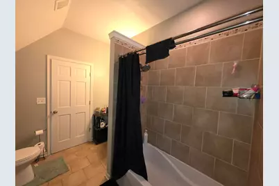 5528 W Auer Ave, Milwaukee, WI 53216 - Photo 10