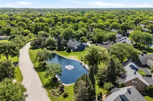 10329 N Savannah Ct, Mequon, WI 53092 - Photo 32