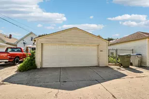 3325 N Weil St, Milwaukee, WI 53212 - Photo 30