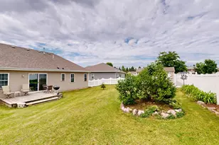 113 Michelle Dr, Johnson Creek, WI 53038 - Photo 38
