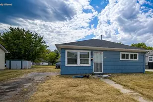 5725 N 60th St, Milwaukee, WI 53218 - Photo 2