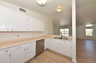 4835 Easy St, Delafield, WI 53209 - Photo 18