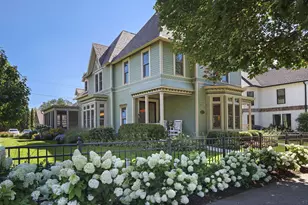 920 Geneva St, Lake Geneva, WI 53147 - Photo 2
