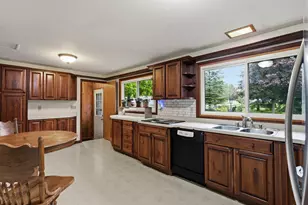 2830 35th St, Two Rivers, WI 54241 - Photo 12