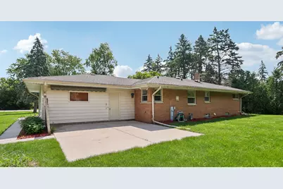 8173 S 28th St, Franklin, WI 53132 - Photo 42
