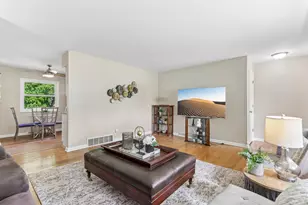 8173 S 28th St, Franklin, WI 53132 - Photo 8