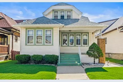 3306 S 15th Pl, Milwaukee, WI 53215 - Photo 2