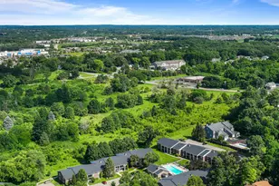 112 Hank Jay Dr, Lake Geneva, WI 53147 - Photo 12