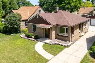 2406 S 82nd St, West Allis, WI 53219 - Photo 1