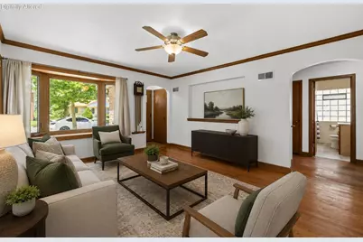 2406 S 82nd St, West Allis, WI 53219 - Photo 4
